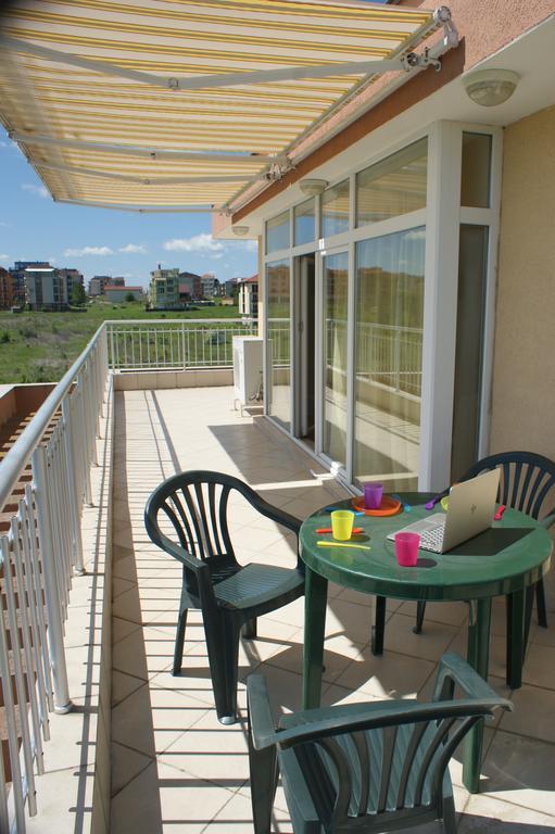 Pearl Sunshine Appartments Primorsko Phòng bức ảnh